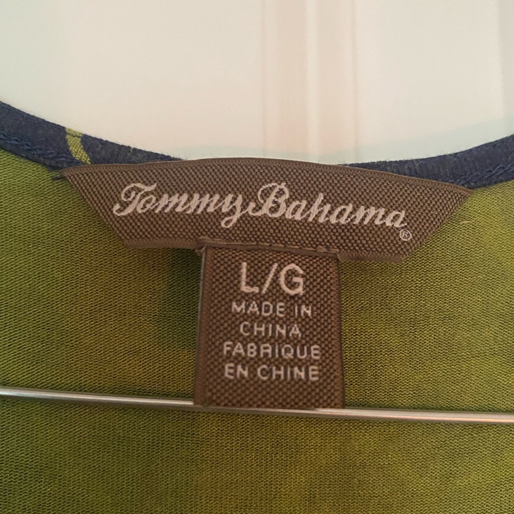 Tommy Bahama wrap cap sleeve midi dress. Size Large - Picture 2 of 5